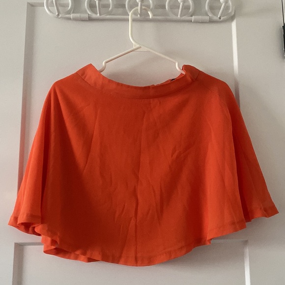 EUC 2 piece matching set ✨ - Picture 2 of 3